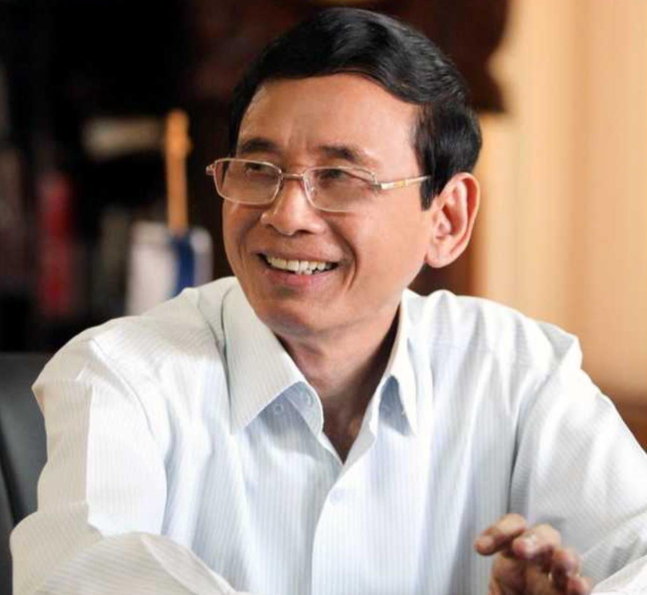 Đại gia U90 ở Việt Nam từng 2 lần ‘vào tù ra tội’ vẫn có nghìn tỷ trong tay, 74 tuổi lấy vợ thứ sáu, sắm giường cưới 6 tỷ - ảnh 1