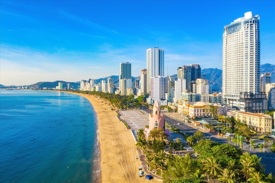 Sau sáp nhập, thành phố có vịnh biển đẹp bậc nhất thế giới của Việt Nam sẽ được mở rộng - ảnh 2