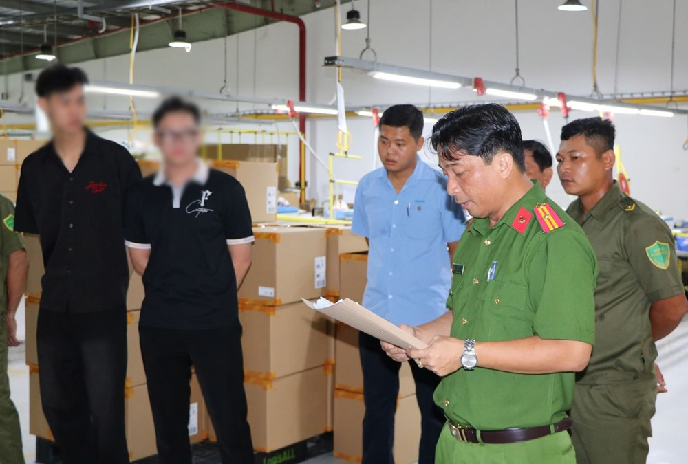 Bức xúc trong công việc, công nhân Lê Anh T. (19 tuổi) đánh Giám đốc trọng thương - ảnh 1