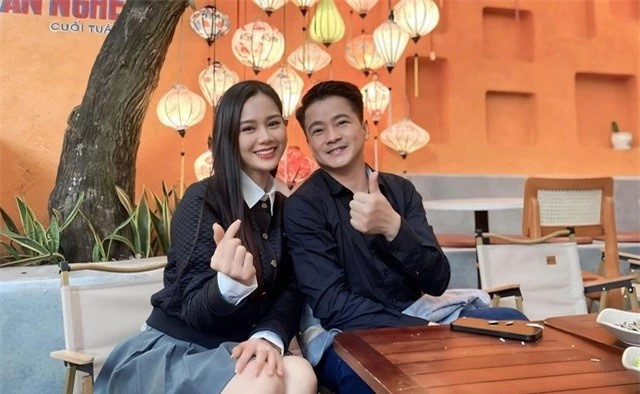 Nữ diễn viên chuyên trị vai khổ trên sóng giờ vàng VTV, U40 là Thiếu tá Quân đội, có chồng Trung tá, Phó Giám đốc nổi tiếng - ảnh 5