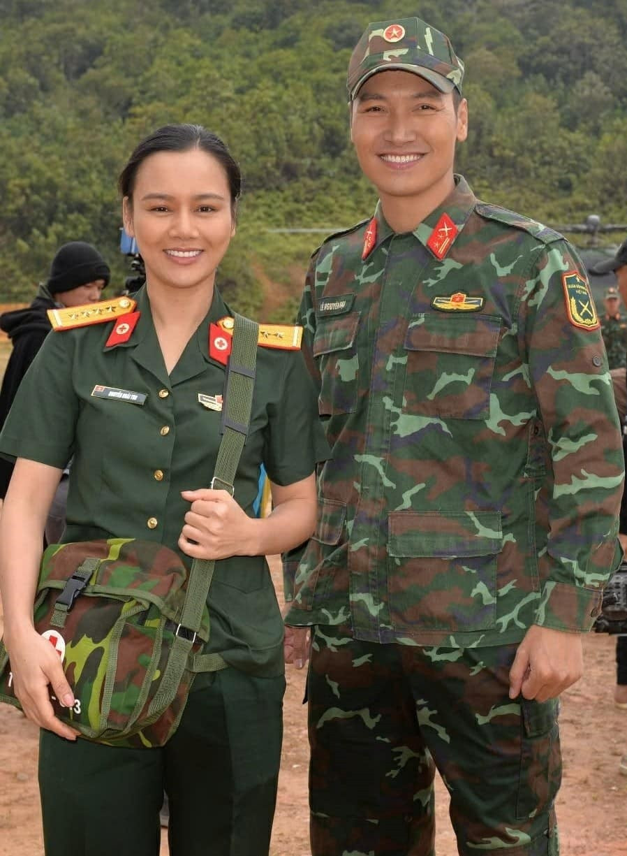 Nữ diễn viên chuyên trị vai khổ trên sóng giờ vàng VTV, U40 là Thiếu tá Quân đội, có chồng Trung tá, Phó Giám đốc nổi tiếng - ảnh 3