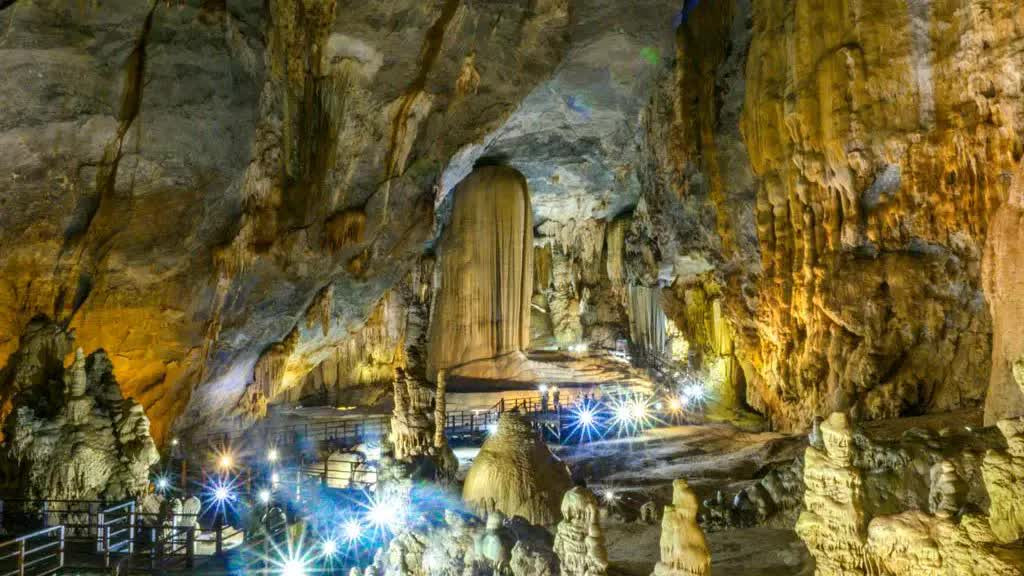 Việt Nam đang sở hữu một trong 13 điểm đến đẹp nhất thế giới, là 'vương quốc hang động' với hàng loạt kỷ lục- Ảnh 4. Việt Nam đang sở hữu một trong 13 điểm đến đẹp nhất thế giới, là 'vương quốc hang động' với hàng loạt kỷ lục- Ảnh 4.