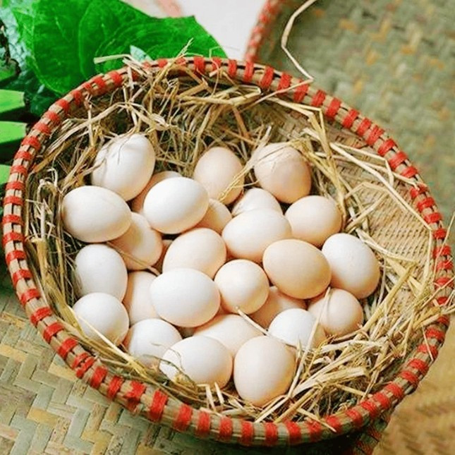 Thực hư loại trứng gà ‘lạ’ gây bão mạng ảnh 1