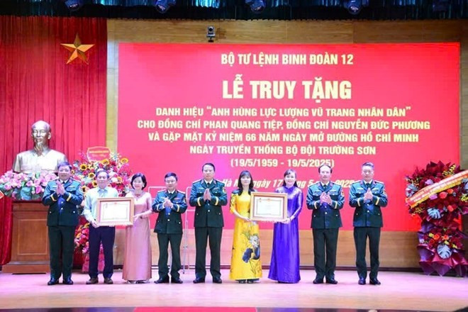 Truy tặng danh hiệu Anh hùng LLVT nhân dân cho Tư lệnh đầu tiên của Binh đoàn 12, người chỉ huy mở đường cơ giới Trường Sơn - ảnh 1