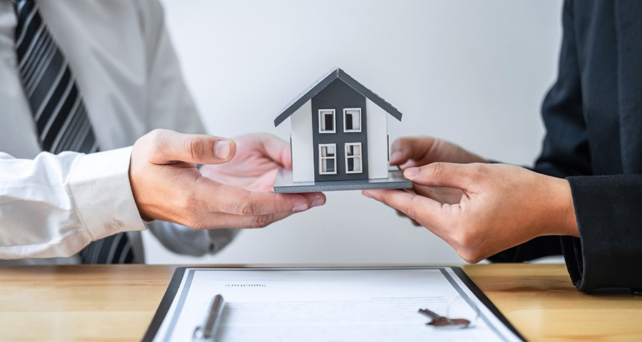 Cả nước hiện có hơn nửa môi giới BĐS chưa được đào tạo chính quy- Ảnh 2. Cả nước hiện có hơn nửa môi giới BĐS chưa được đào tạo chính quy- Ảnh 2.