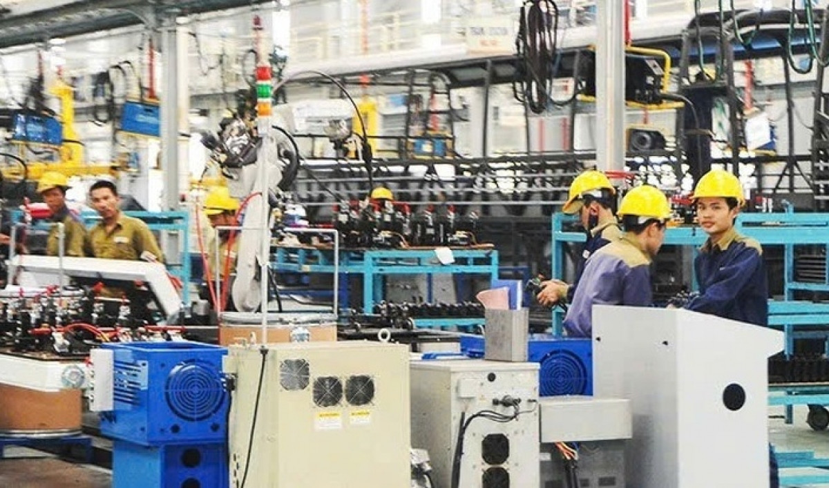 Nóng: Chính phủ chỉ đạo loại bỏ điều kiện kinh doanh không cần thiết trong năm nay