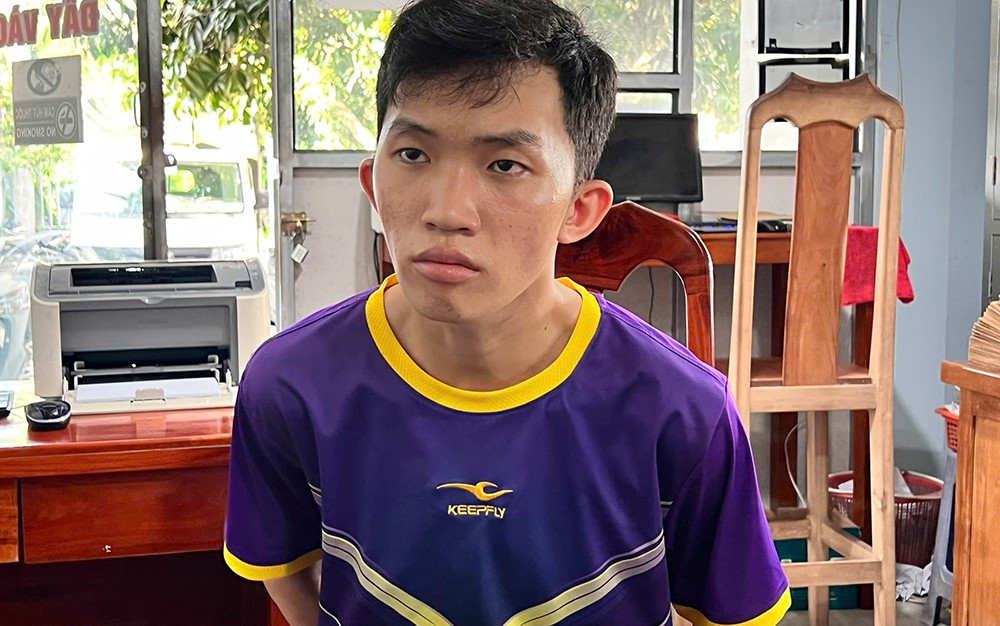 Bắt, khám xét khẩn cấp nơi ở của Nguyễn Trọng Phúc sinh năm 2001 - ảnh 3