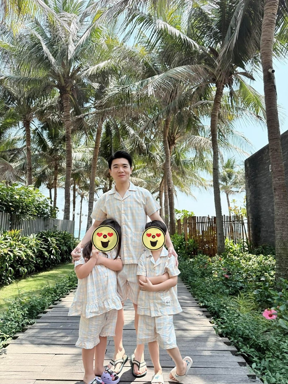 Nghiên cứu sinh giàu bậc nhất Đại học Quốc gia Hà Nội, tài sản vượt 1.000 tỷ 'lên chức', tiếp tục làm bố đơn thân nhưng kiên quyết giấu kín một người - ảnh 2