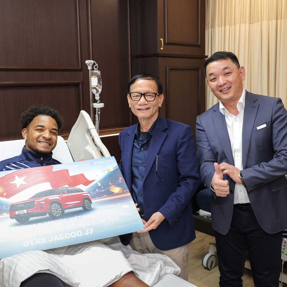 Đại gia U70 được tham gia đối thoại với Thủ tướng tại Nhà Quốc hội: Chủ tịch tập đoàn đa ngành nghìn tỷ, được tặng Huân chương Lao động hạng Nhất - ảnh 4