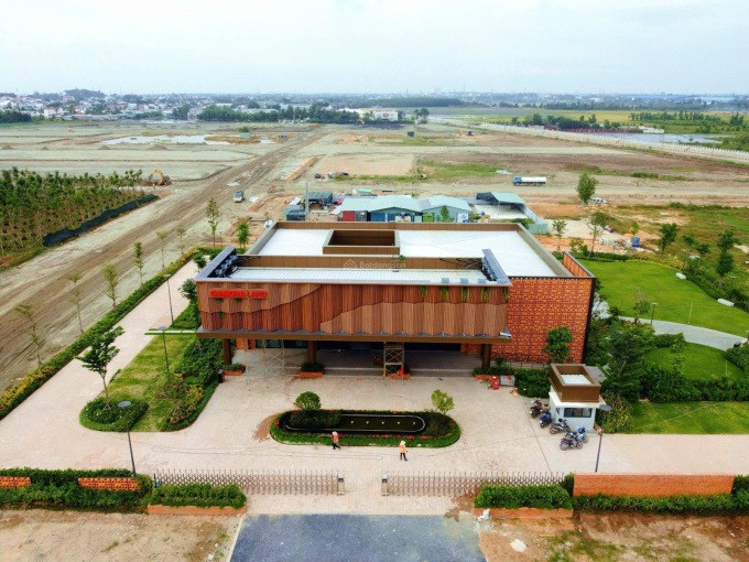 Đại gia ngoại có mặt tại Việt Nam gần 20 năm đề xuất đầu tư tuyến metro kết nối với siêu sân bay lớn nhất Việt Nam- Ảnh 1. Đại gia ngoại có mặt tại Việt Nam gần 20 năm đề xuất đầu tư tuyến metro kết nối với siêu sân bay lớn nhất Việt Nam- Ảnh 1.