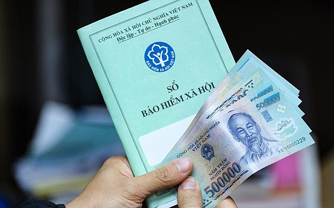 Từ 1/7/2025, không thuộc 6 trường hợp này sẽ bị từ chối rút BHXH một lần: Người lao động cần đặc biệt lưu ý