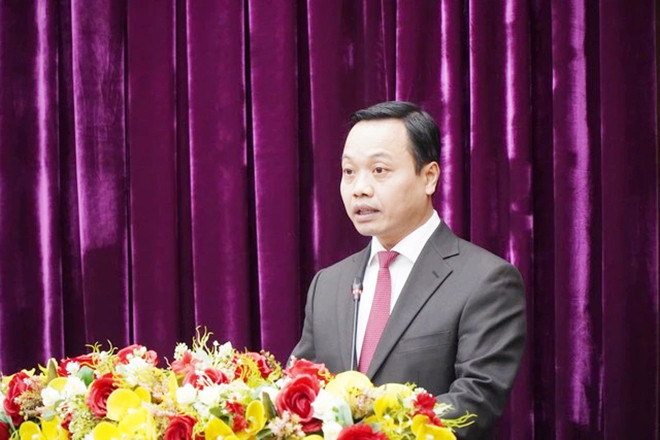 Trần Tiến Dũng.jpg