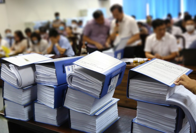 Luật Đấu thầu và yêu cầu sửa đổi khẩn cấp- Ảnh 2. Luật Đấu thầu và yêu cầu sửa đổi khẩn cấp- Ảnh 2.