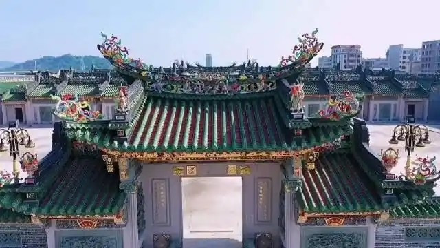 Dinh thự 3.500 tỷ bề thế như hoàng cung thu nhỏ sắp bị phá dỡ: Xây dựng suốt 12 năm với quy mô hàng chục ha- Ảnh 3. Dinh thự 3.500 tỷ bề thế như hoàng cung thu nhỏ sắp bị phá dỡ: Xây dựng suốt 12 năm với quy mô hàng chục ha- Ảnh 3.