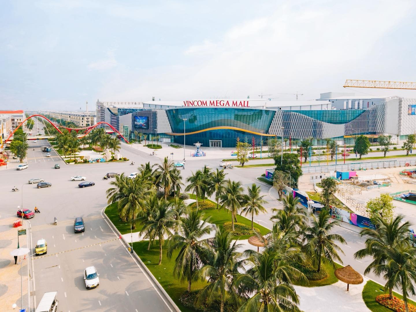 Chỉ ít tháng nữa, Vincom lớn bậc nhất miền Bắc sẽ khai trương, bên trong có cả siêu thị AEON- Ảnh 1. Chỉ ít tháng nữa, Vincom lớn bậc nhất miền Bắc sẽ khai trương, bên trong có cả siêu thị AEON- Ảnh 1.