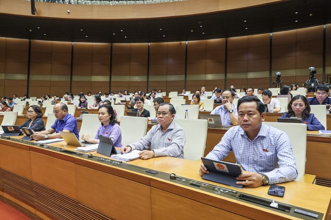 Thống nhất rút ngắn nhiệm kỳ Quốc hội khóa XV ảnh 1