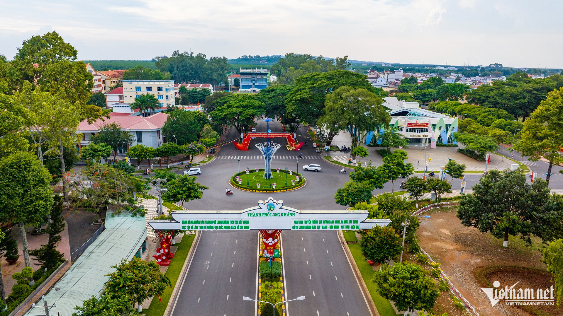 W-long khanh (2).jpg