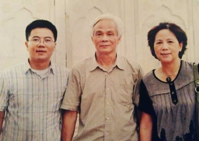 'Thần đồng' Toán học lập cú đúp dành 2 HCV IMO, là người Việt Nam đầu tiên giành giải 'Nobel Toán học', gia đình 'danh gia vọng tộc', bố mẹ đều là GS, TS - ảnh 2