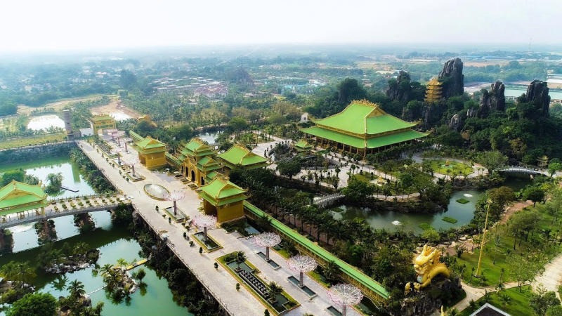 Chỉ một tuần nữa, KDL 6.000 tỷ lớn bậc nhất Đông Nam Á của vợ chồng bà Nguyễn Phương Hằng sẽ có chương trình đặc biệt- Ảnh 8. Chỉ một tuần nữa, KDL 6.000 tỷ lớn bậc nhất Đông Nam Á của vợ chồng bà Nguyễn Phương Hằng sẽ có chương trình đặc biệt- Ảnh 8.