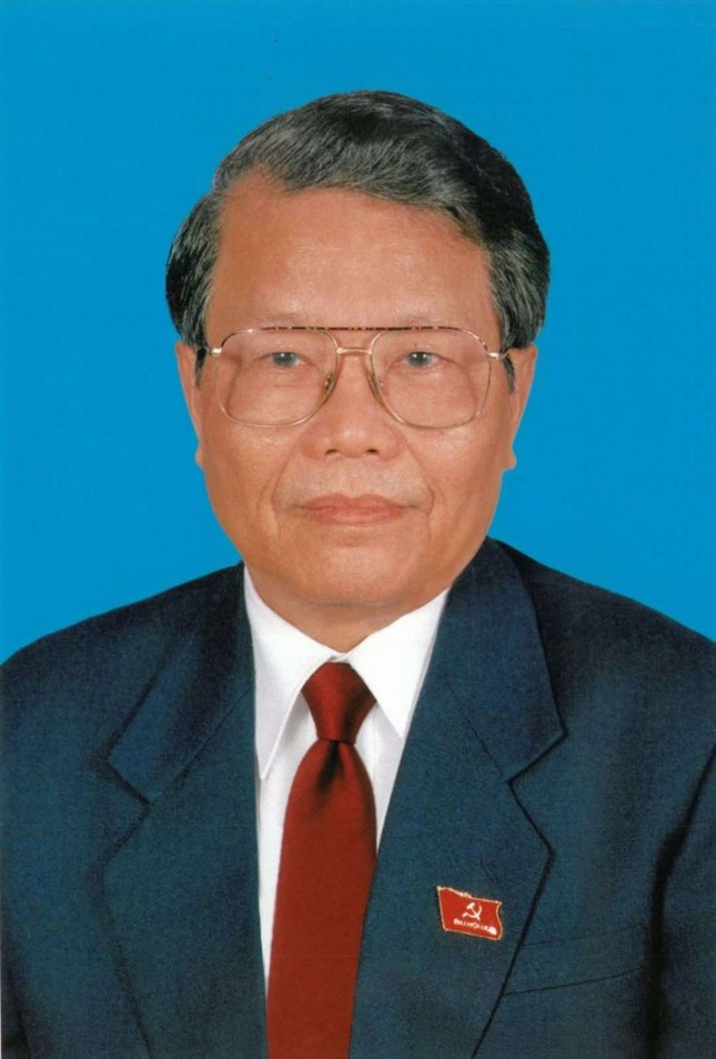 Lễ Quốc tang nguyên Chủ tịch nước Trần Đức Lương trong hai ngày 24, 25 tháng 5 ảnh 1