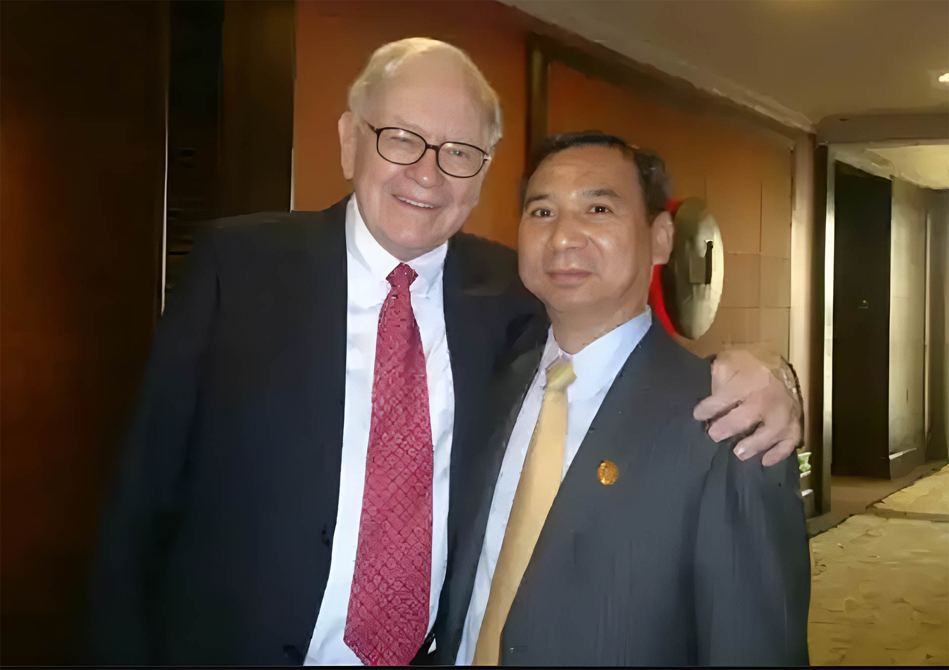 nhan vien ngan hang 2.jpg