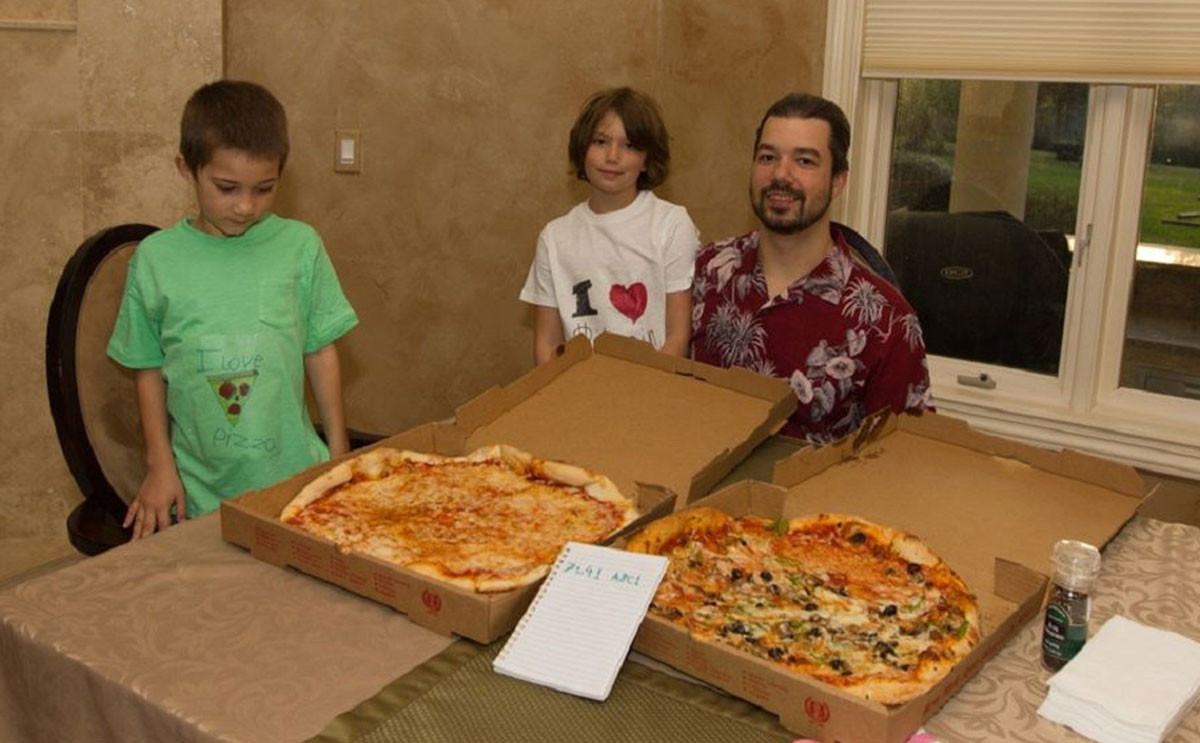 PizzaDay Laszlo Hanyecz BTC.jpg