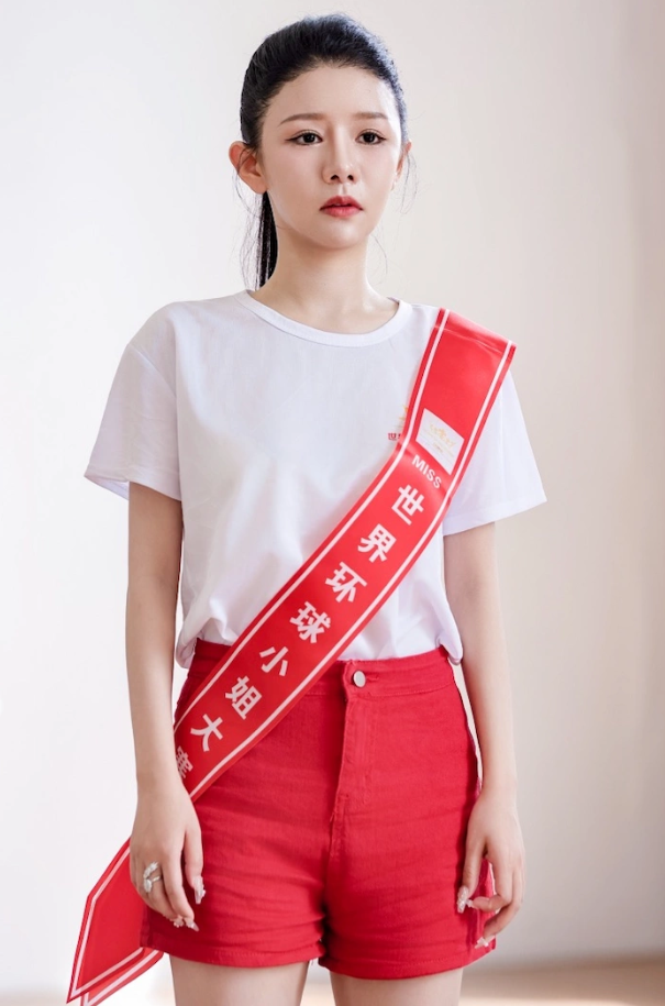 Một Hoa hậu bị kết án tù - ảnh 4