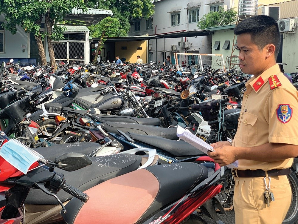 Tìm ông Đặng Văn Thưởng - ảnh 1