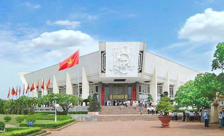 Kiến trúc sư Liên Xô góp phần thiết kế ‘kỳ đài vĩ đại’ của Việt Nam, nơi lưu giữ di hài của Bác Hồ, được trao tặng danh hiệu Anh hùng Lao động - ảnh 3