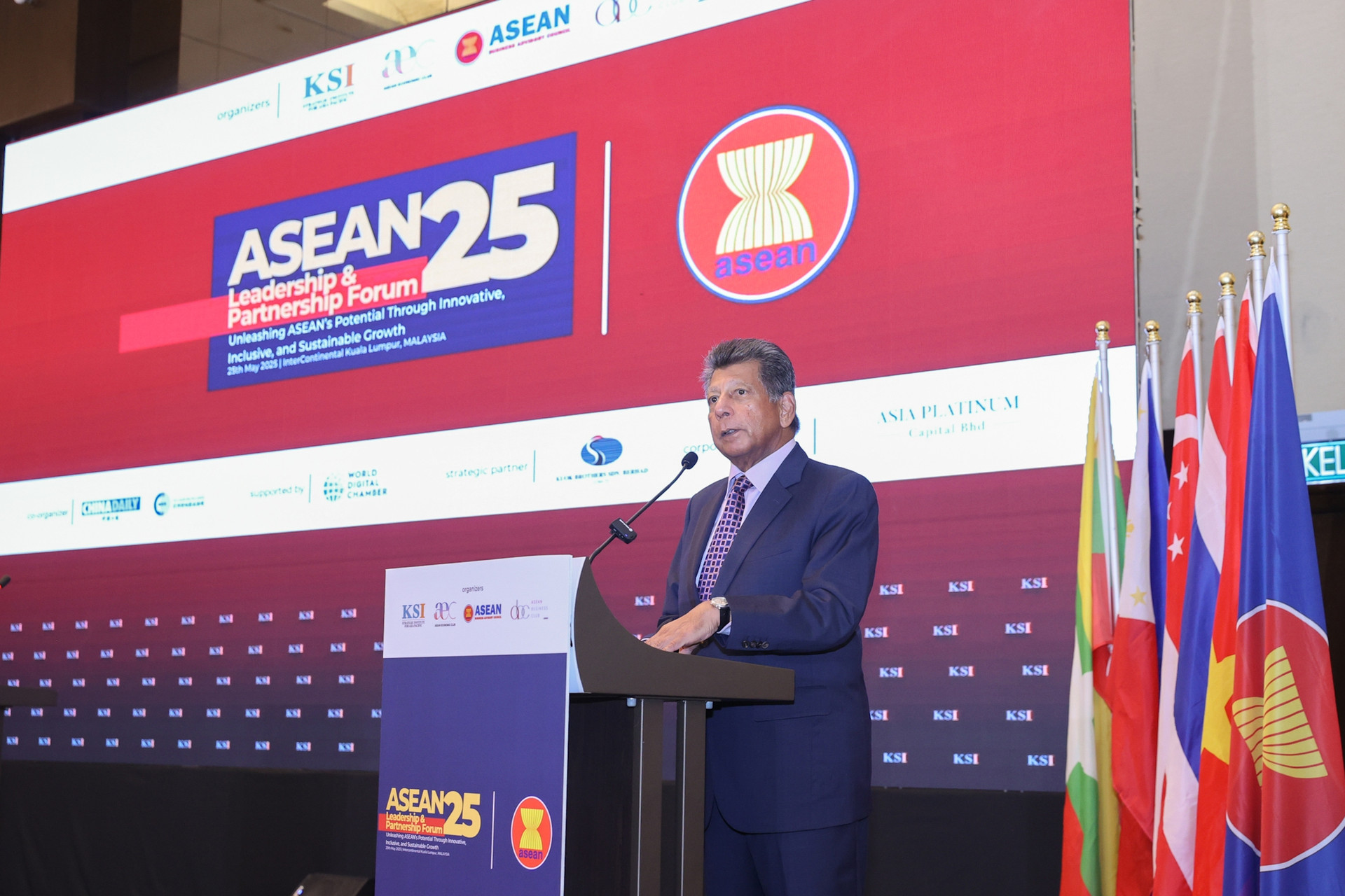 Thủ tướng Phạm Minh Chính dự Diễn đàn Lãnh đạo và Đối tác ASEAN- Ảnh 5. Thủ tướng Phạm Minh Chính dự Diễn đàn Lãnh đạo và Đối tác ASEAN- Ảnh 5.