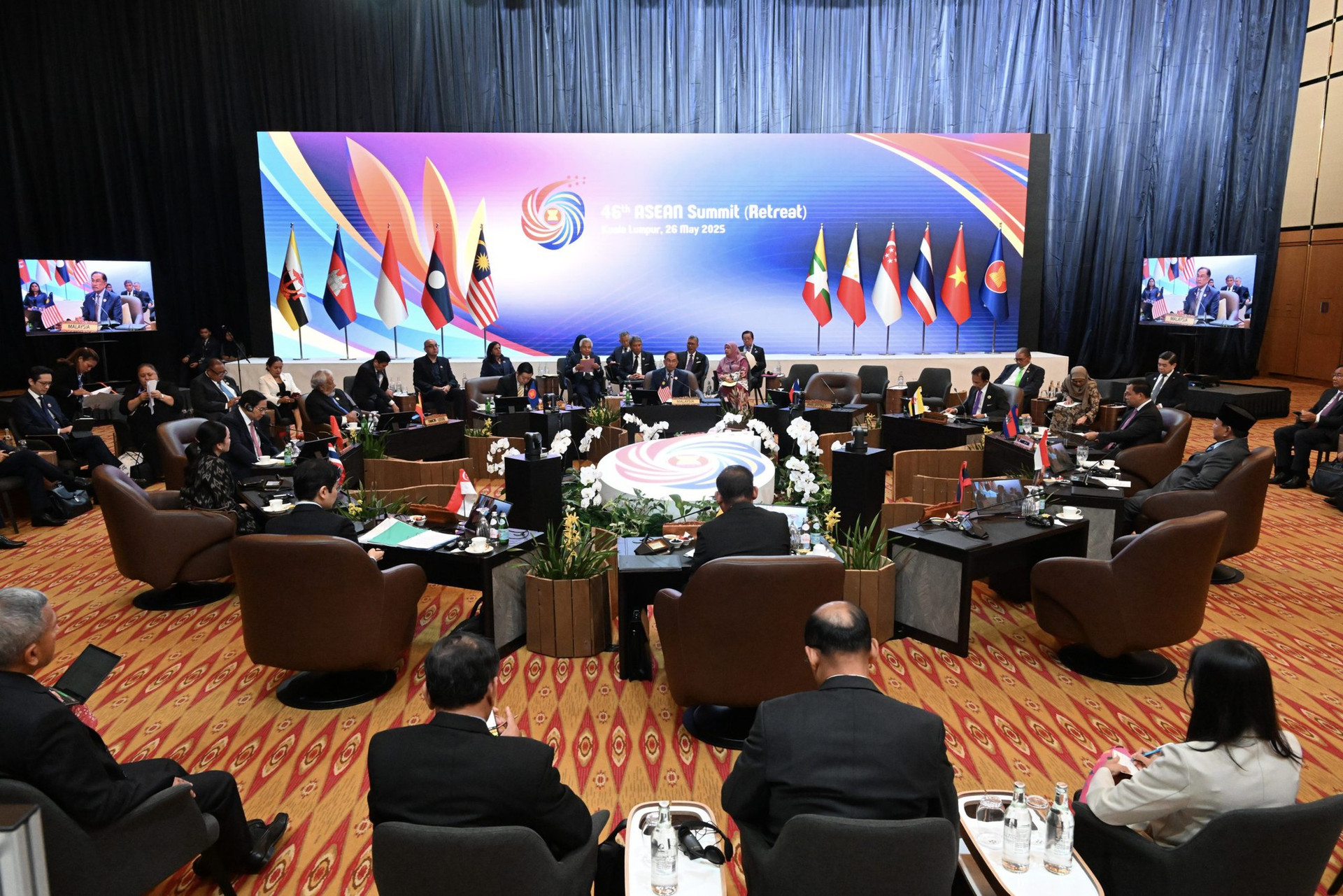 Thủ tướng: ASEAN cần 'trước sau như một' kiên định con đường đối thoại, hợp tác, đoàn kết và tự cường- Ảnh 1. Thủ tướng: ASEAN cần 'trước sau như một' kiên định con đường đối thoại, hợp tác, đoàn kết và tự cường- Ảnh 1.