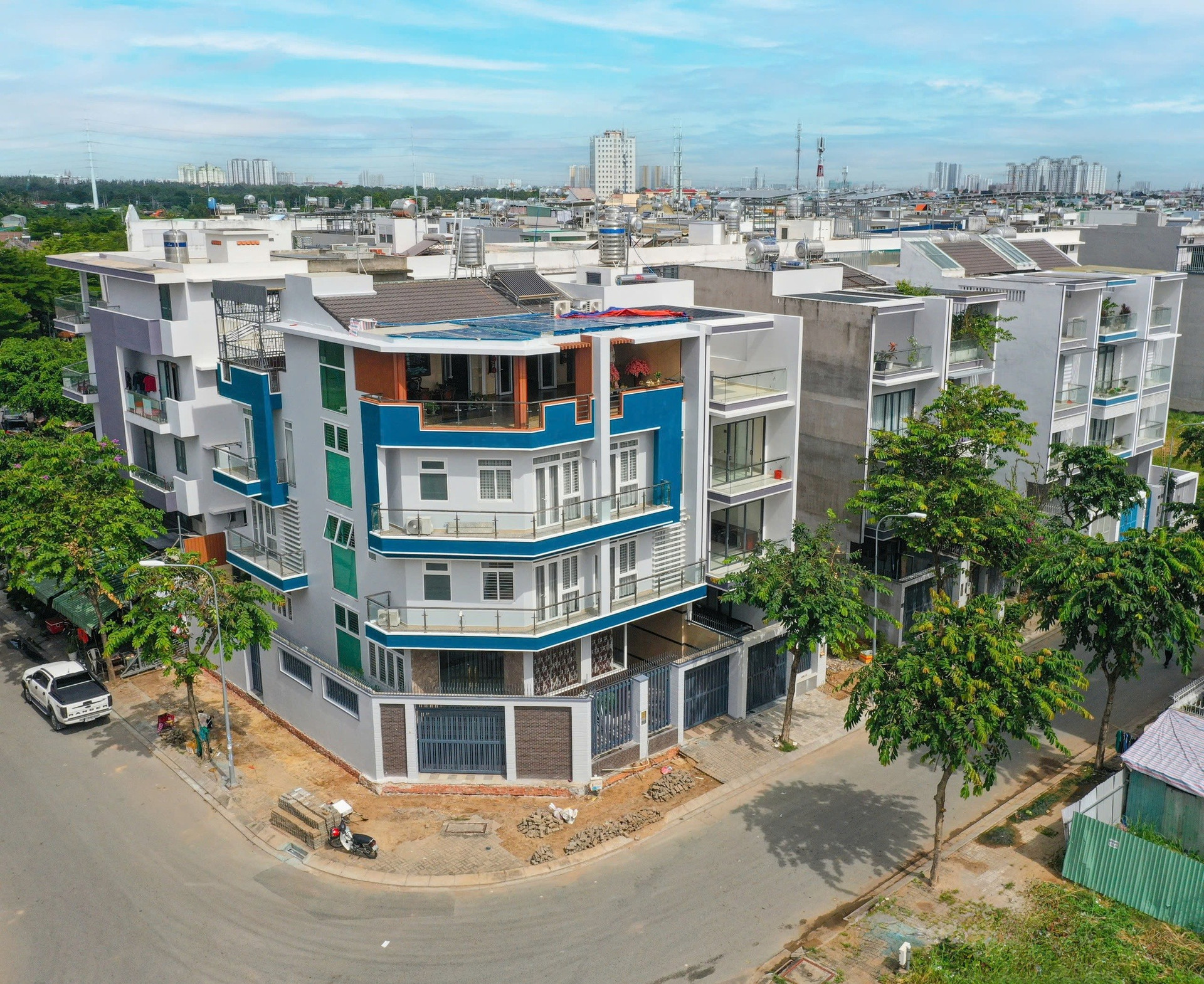 Đề xuất TP. HCM cởi trói cho các căn hộ chờ 20 năm vẫn 'treo' sổ hồng- Ảnh 2.