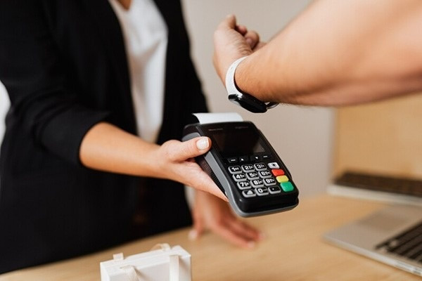 3 nghề sắp tuyệt chủng vì AI: Thu ngân top đầu