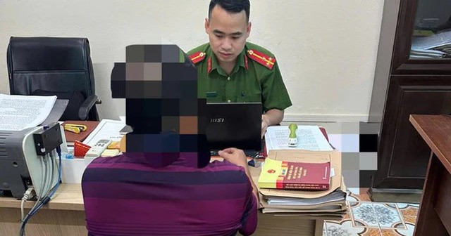Ông P. mang sổ đỏ đi vay 60 triệu để chuyển khoản, công an lập tức mời làm việc, đưa ra khuyến cáo - ảnh 1