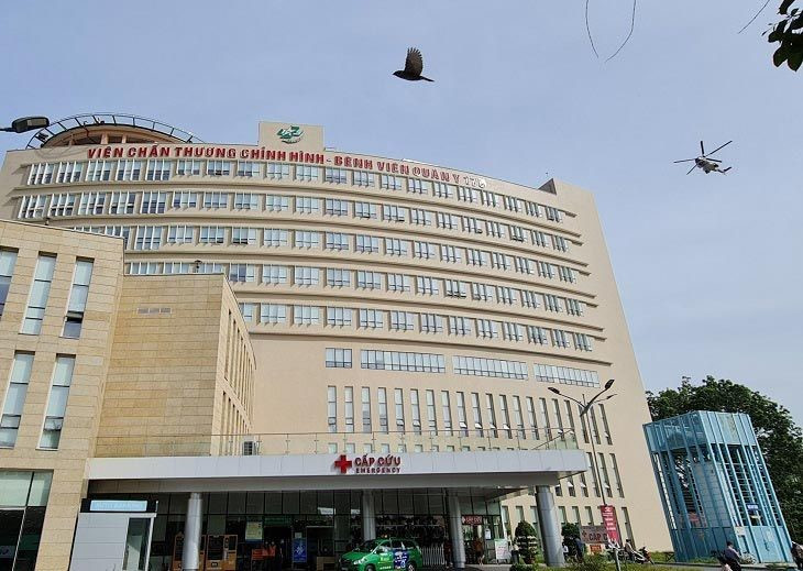 Bệnh viện đầu tiên và duy nhất Việt Nam có 2 bãi đáp trực thăng cấp cứu của Bộ Quốc phòng đón tin vui lớn - ảnh 3