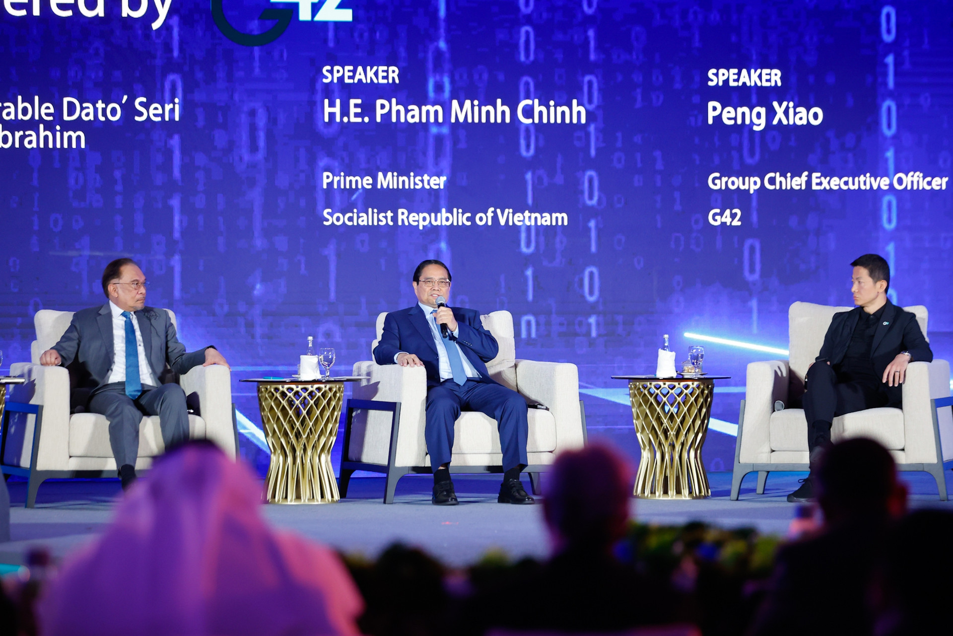 Thủ tướng: Nếu không được chuyển giao, Việt Nam vẫn phải tự chủ phát triển công nghệ cao- Ảnh 3. Thủ tướng: Nếu không được chuyển giao, Việt Nam vẫn phải tự chủ phát triển công nghệ cao- Ảnh 3.