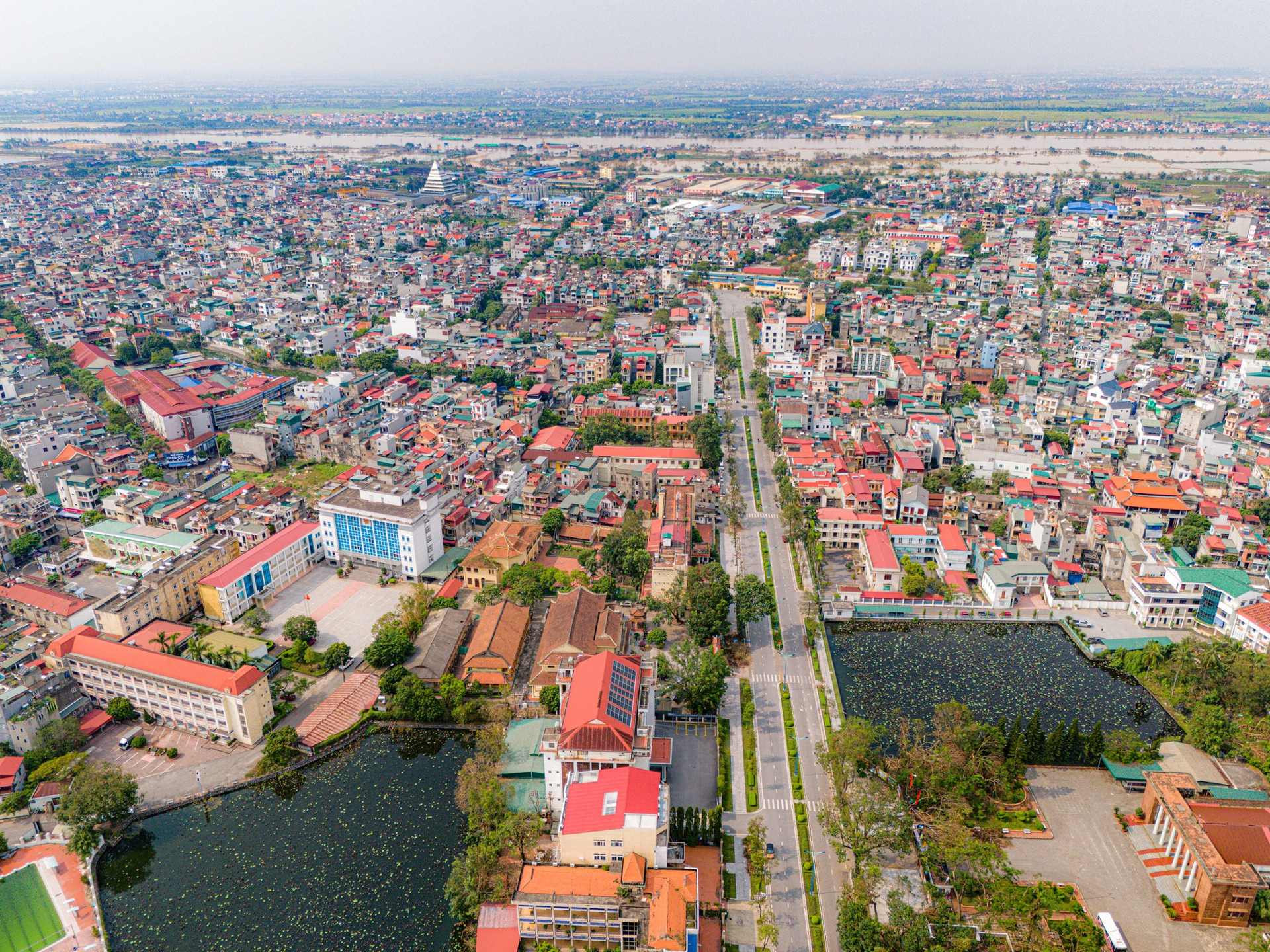 Hơn 3.200 hộ dân tại Hải Dương sắp bị thu hồi đất, nhường chỗ cho đại dự án giao thông lớn bậc nhất phía Bắc- Ảnh 2. Hơn 3.200 hộ dân tại Hải Dương sắp bị thu hồi đất, nhường chỗ cho đại dự án giao thông lớn bậc nhất phía Bắc- Ảnh 2.