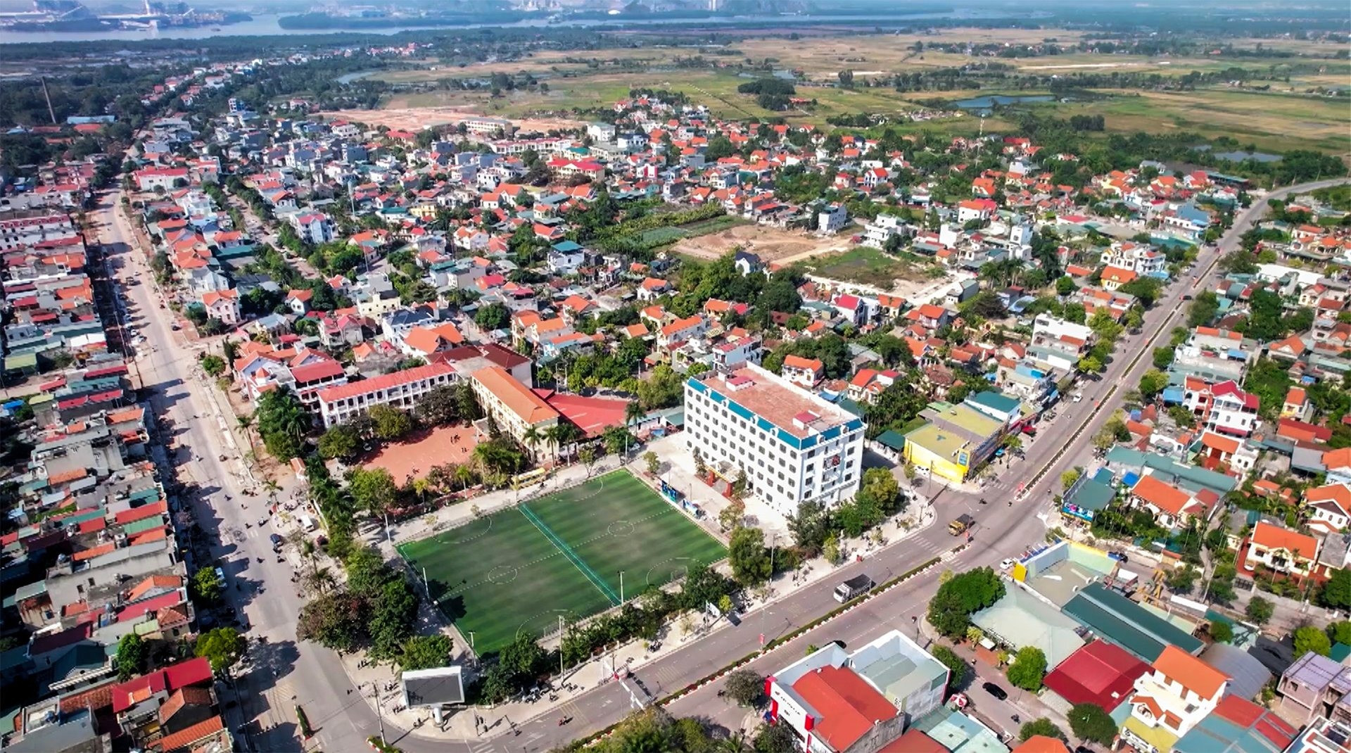 Thị xã Quảng Yên, tỉnh Quảng Ninh. Nguồn ảnh: E-time Thị xã Quảng Yên, tỉnh Quảng Ninh. Nguồn ảnh: E-time