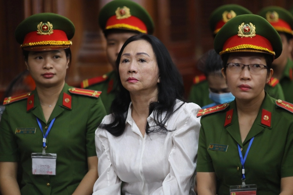 Tài sản thu hồi từ vụ Trương Mỹ Lan có thể xây dựng một nửa tuyến đường sắt cao tốc Bắc - Nam