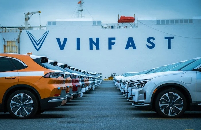 Tập đoàn của tỷ phú Phạm Nhật Vượng bảo lãnh cho VinFast phát hành 5.000 tỷ đồng trái phiếu