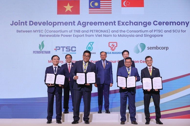 Chuyến công tác của Thủ tướng tại Malaysia: Tầm nhìn mới, tương lai mới- Ảnh 15. Chuyến công tác của Thủ tướng tại Malaysia: Tầm nhìn mới, tương lai mới- Ảnh 15.