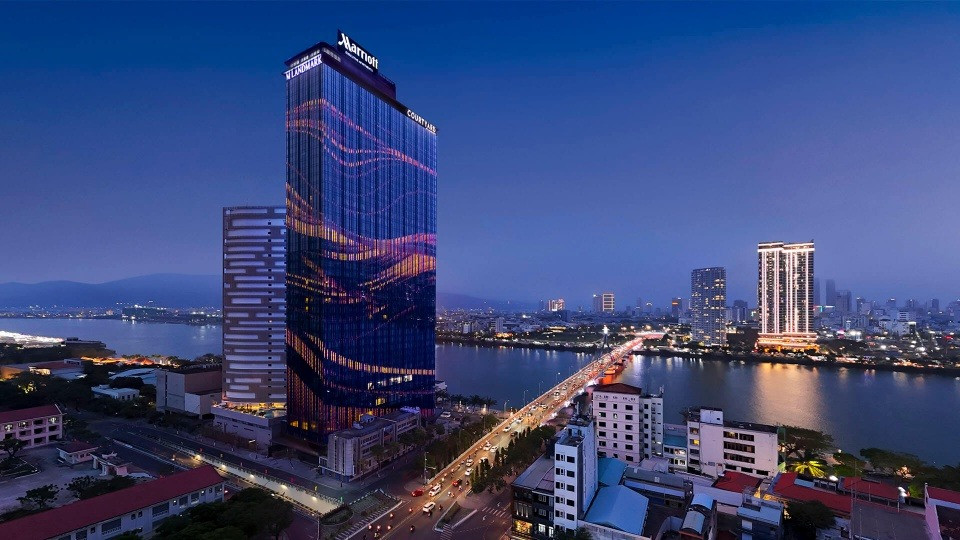 Tập đoàn khách sạn lớn nhất thế giới khai trương công trình 300 phòng, hướng ra dòng sông biểu tượng của TP đáng sống nhất Việt Nam- Ảnh 1. Tập đoàn khách sạn lớn nhất thế giới khai trương công trình 300 phòng, hướng ra dòng sông biểu tượng của TP đáng sống nhất Việt Nam- Ảnh 1.