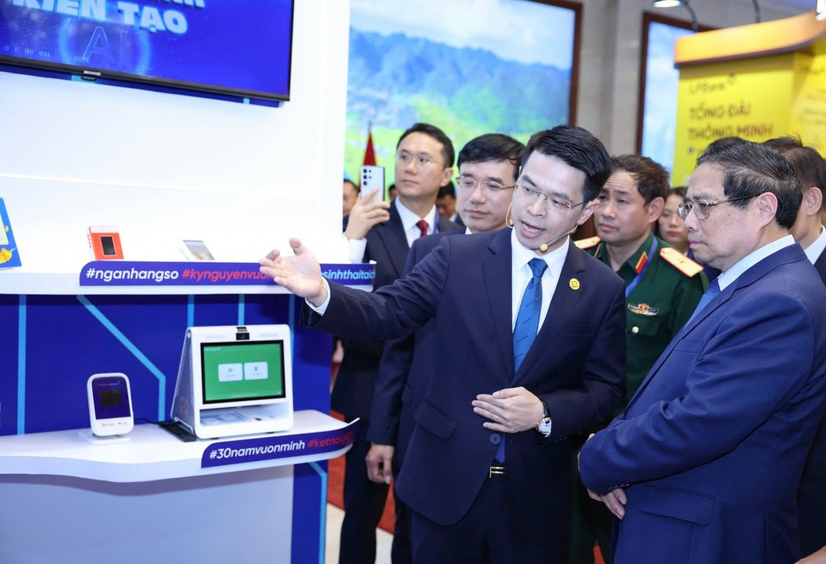 Chuyển đổi số ngân hàng 2025: Xây dựng hệ sinh thái số thông minh trong kỷ nguyên mới