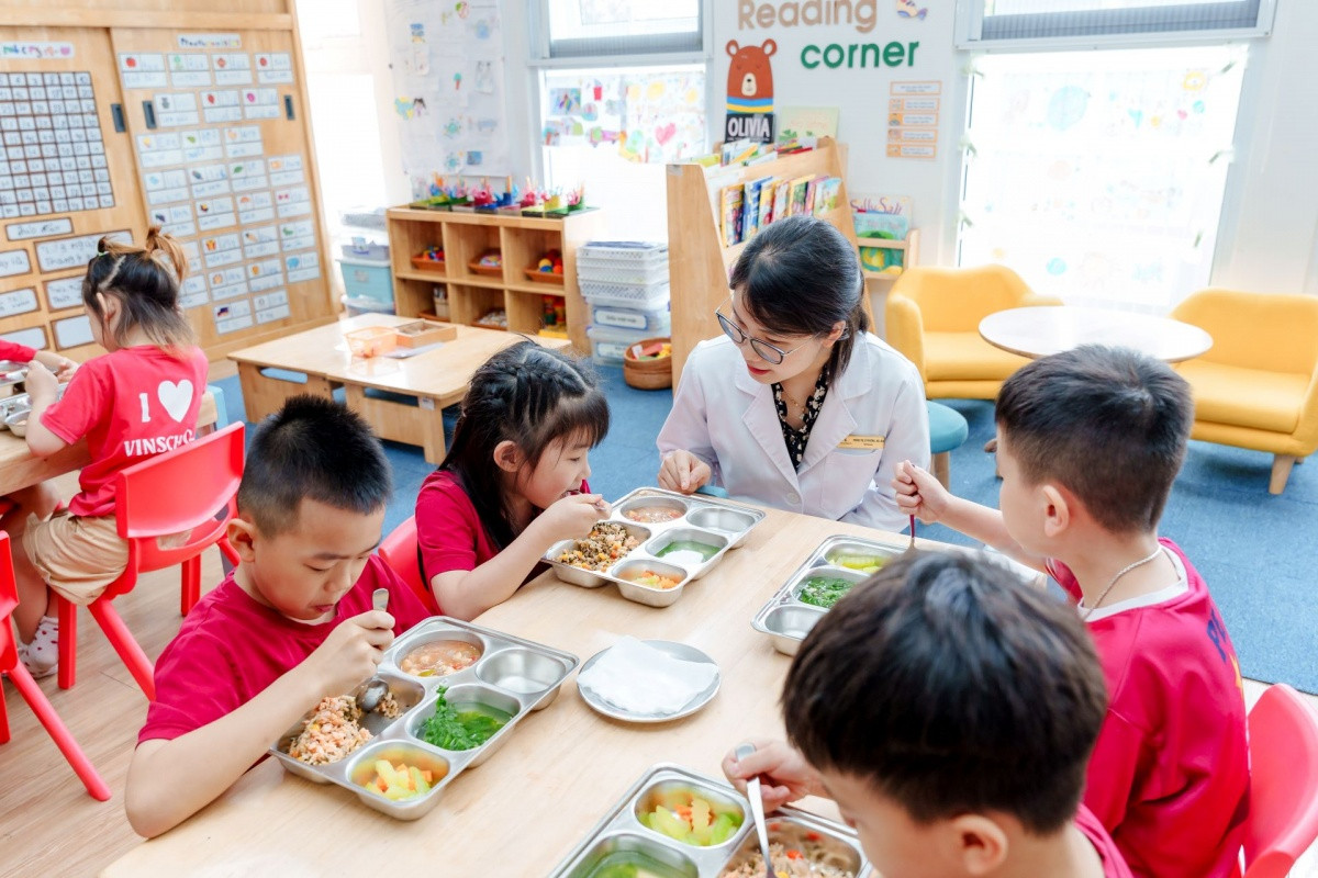 Vinschool và Vinmec ký thỏa thuận hợp tác toàn diện, nâng chuẩn chăm sóc sức khỏe mầm non cho hơn 15.000 học sinh
