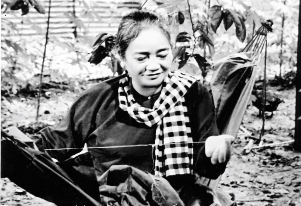 Việt Nam có một nhân vật huyền thoại là nữ anh hùng duy nhất cả nước được phong hàm Thiếu tướng ở thế kỷ XX, Bác Hồ từng khen ngợi 'cả thế giới chỉ nước ta có' - ảnh 3