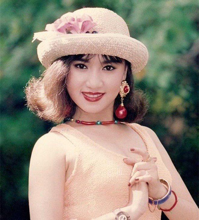 Nữ hoàng ảnh lịch thập niên 90 được ví là 'quả bom sexy', từng nhận cát-xê 15 cây vàng, 'người tình duy nhất' của tài tử điện ảnh nổi tiếng cả nước - ảnh 1
