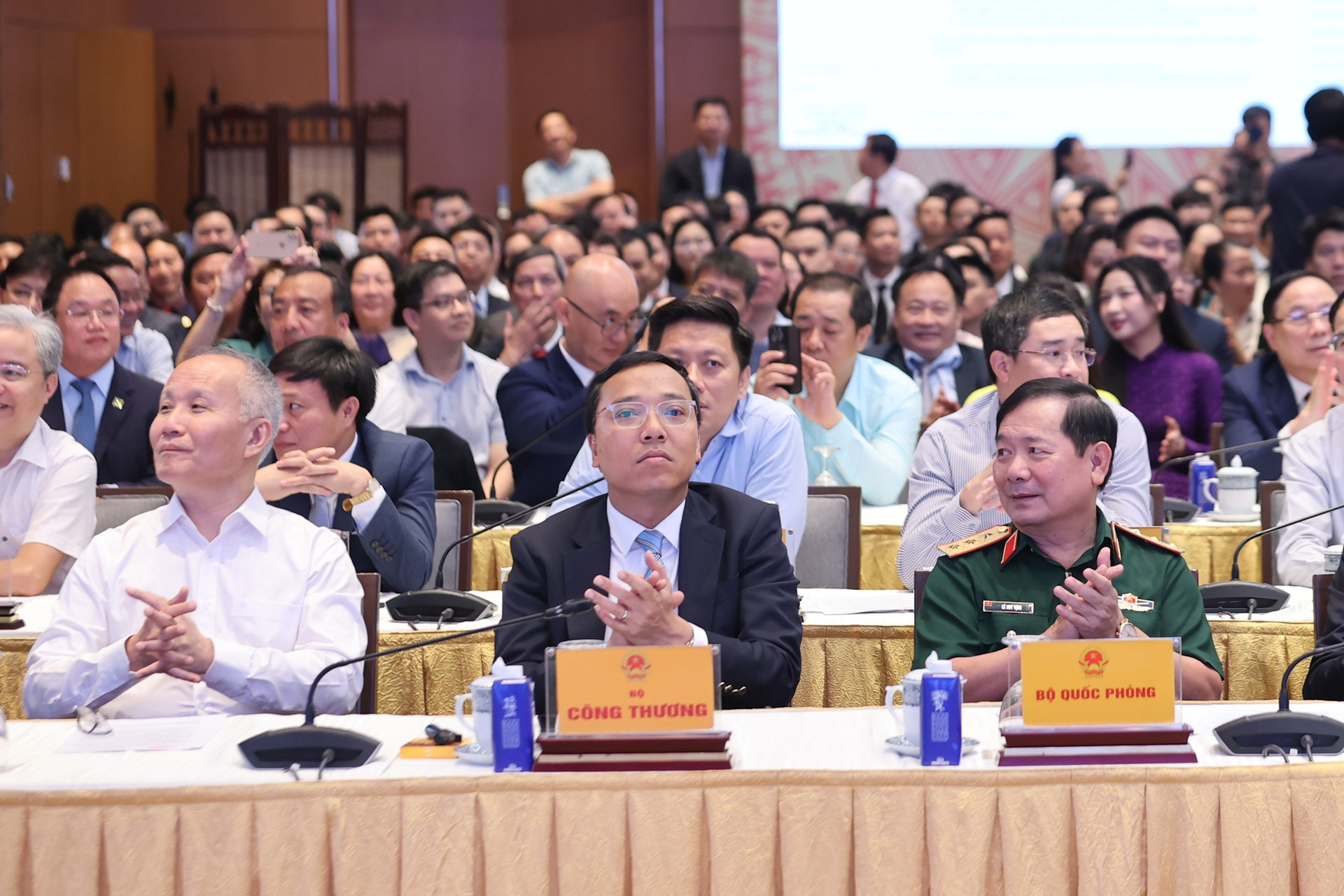 Thủ tướng Phạm Minh Chính khai trương Cổng Pháp luật quốc gia- Ảnh 7. Thủ tướng Phạm Minh Chính khai trương Cổng Pháp luật quốc gia- Ảnh 7.