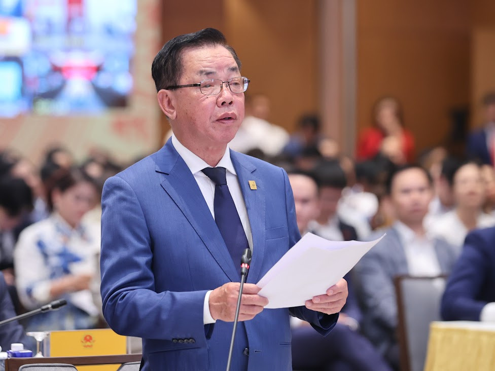 TỔNG THUẬT: Tọa đàm của Thủ tướng Chính phủ với doanh nghiệp về phát triển kinh tế tư nhân- Ảnh 13. TỔNG THUẬT: Tọa đàm của Thủ tướng Chính phủ với doanh nghiệp về phát triển kinh tế tư nhân- Ảnh 13.