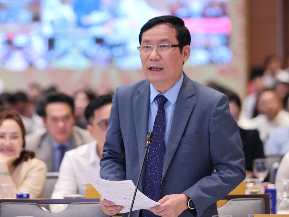 TỔNG THUẬT: Tọa đàm của Thủ tướng Chính phủ với doanh nghiệp về phát triển kinh tế tư nhân- Ảnh 22. TỔNG THUẬT: Tọa đàm của Thủ tướng Chính phủ với doanh nghiệp về phát triển kinh tế tư nhân- Ảnh 22.