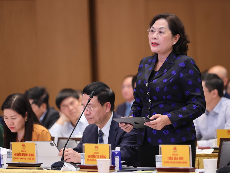 TỔNG THUẬT: Tọa đàm của Thủ tướng Chính phủ với doanh nghiệp về phát triển kinh tế tư nhân- Ảnh 26. TỔNG THUẬT: Tọa đàm của Thủ tướng Chính phủ với doanh nghiệp về phát triển kinh tế tư nhân- Ảnh 26.